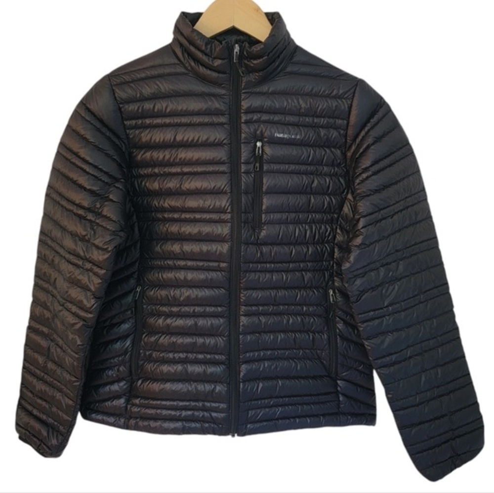 Patagonia Women’s Ultralight Down Jacket Black Winter Lightweight Puffer